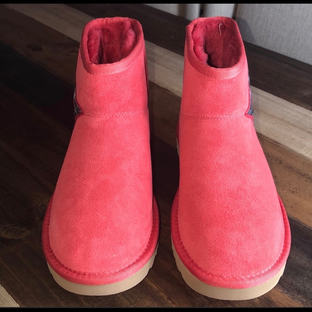 UGG Mini